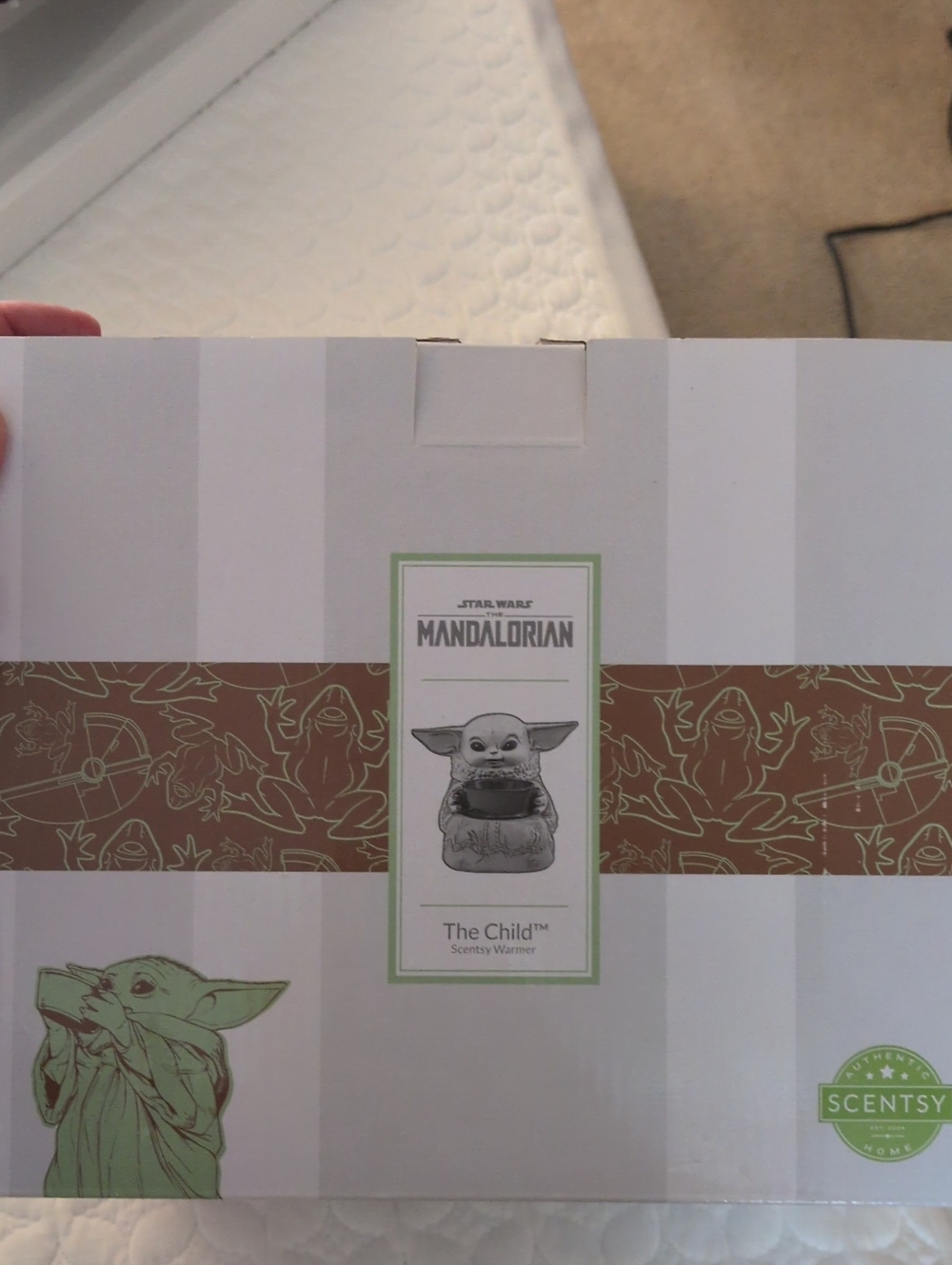Scentsy The Child (Grogu) Warmer Box - Green & Brown Accents
